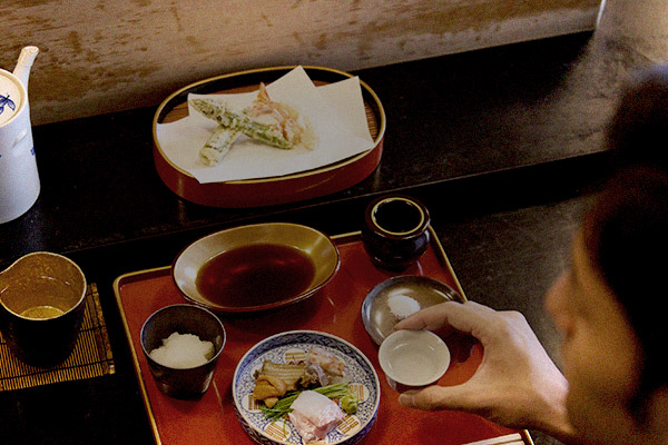 食事シーン